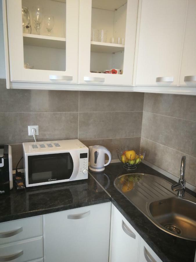 Adriatic - Apartment With Jacuzzi Sobra المظهر الخارجي الصورة