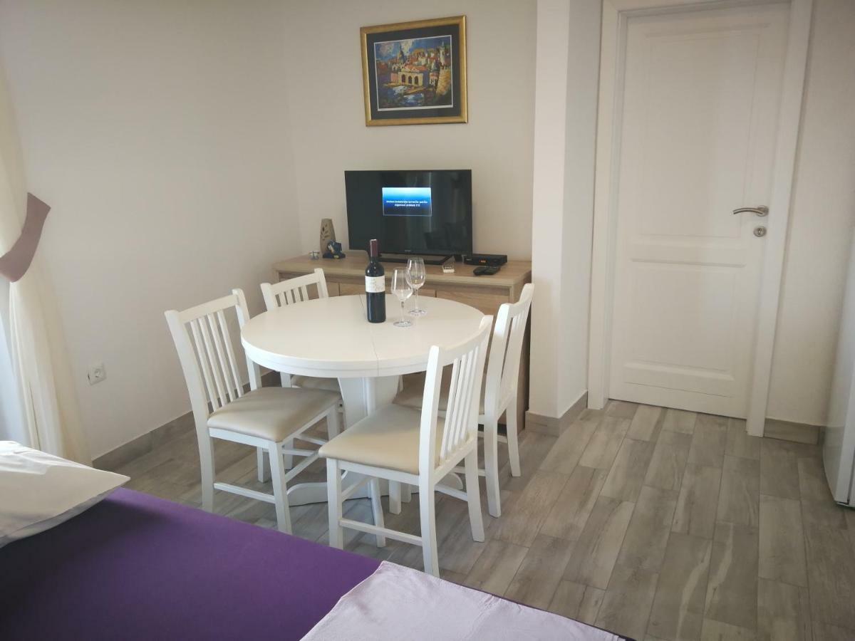 Adriatic - Apartment With Jacuzzi Sobra المظهر الخارجي الصورة